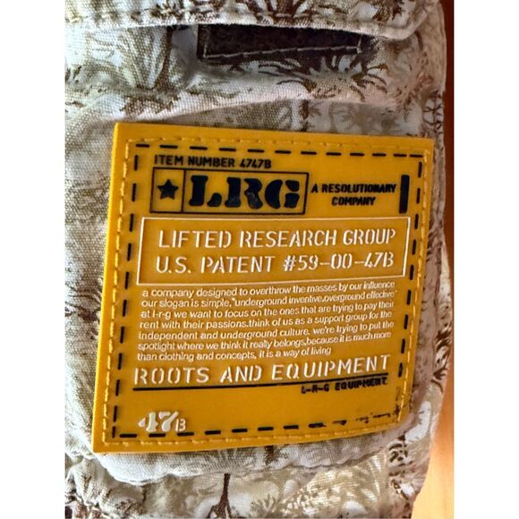 LRG  unique print of trees or branches Cargo Short SZ 34 - Picture 6 of 10